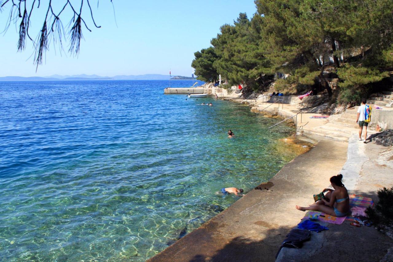 Apartments With A Parking Space Sali, Dugi Otok - 8154 Exterior photo